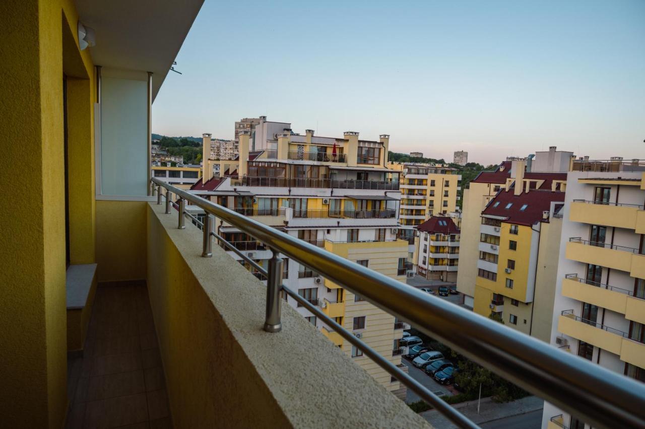 Emerald Suite With Private Parking Varna Dış mekan fotoğraf