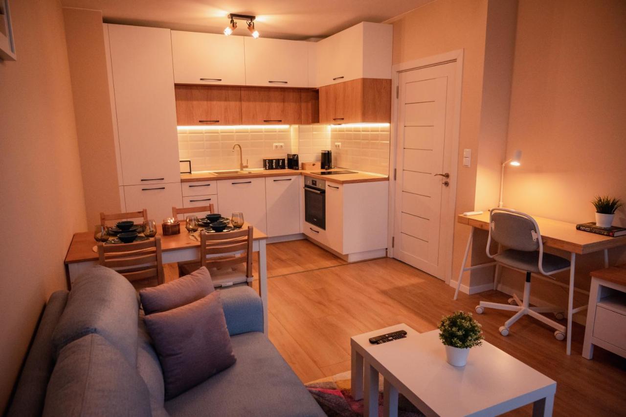 Emerald Suite With Private Parking Varna Dış mekan fotoğraf