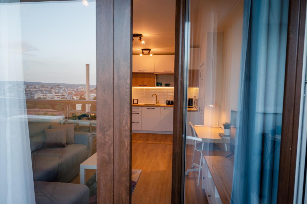 Emerald Suite With Private Parking Varna Dış mekan fotoğraf