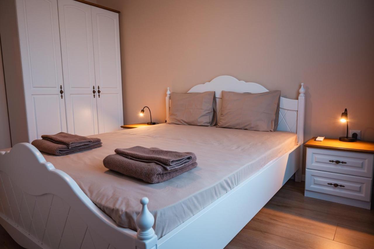 Emerald Suite With Private Parking Varna Dış mekan fotoğraf
